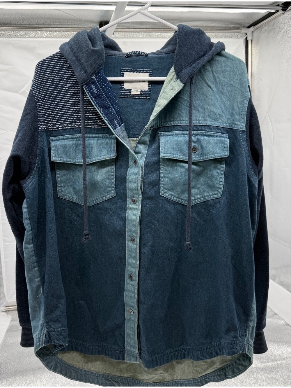 American Eagle Men's Denim and Hoodie Button-Up Shirt Jacket Size Small